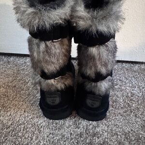 Bearpaw Eloise suede boots